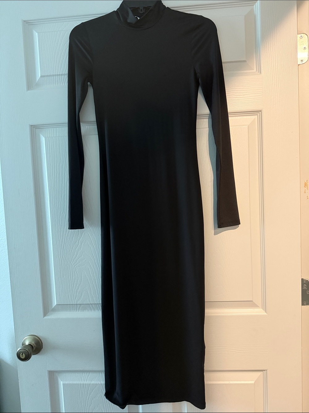 H&M Black Long-Sleeve Midi Bodycon Dress